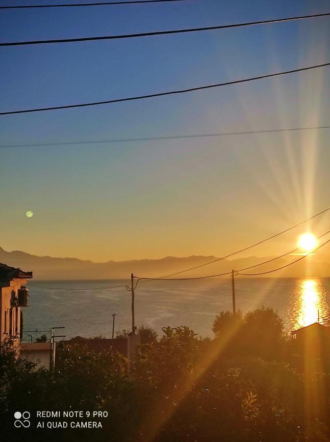 Villa Panorama Michalis Haikos Two Minutes Walk To The Beach Peroulia Kómboi 外观 照片