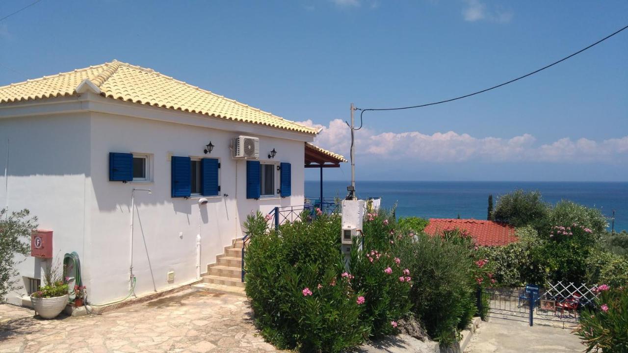 Villa Panorama Michalis Haikos Two Minutes Walk To The Beach Peroulia Kómboi 外观 照片